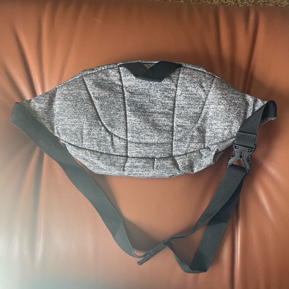 Adidas Heathered Gray Belt Bag - Picture 2 of 3